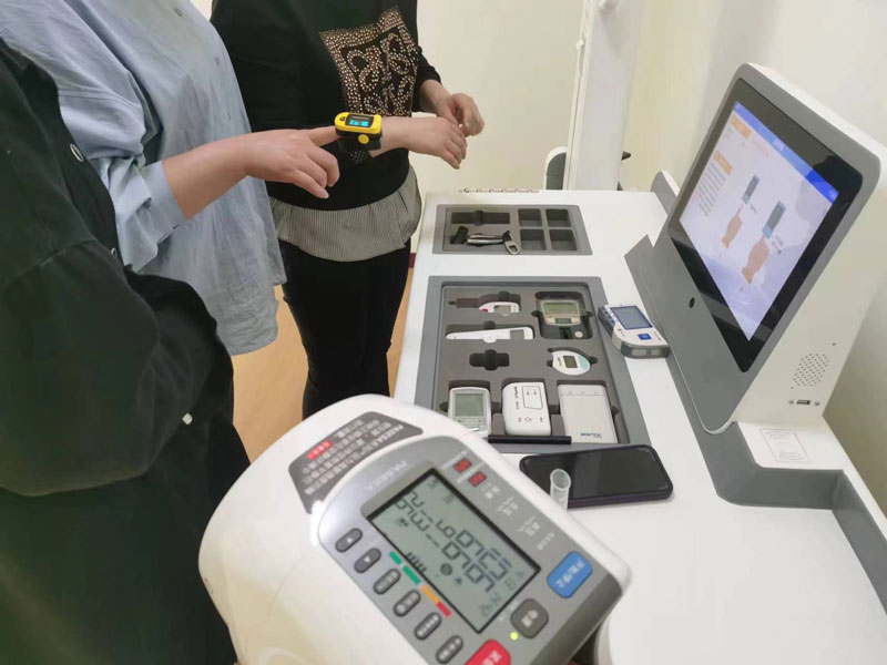 智能體檢一體機(jī)支持實(shí)時查看報告